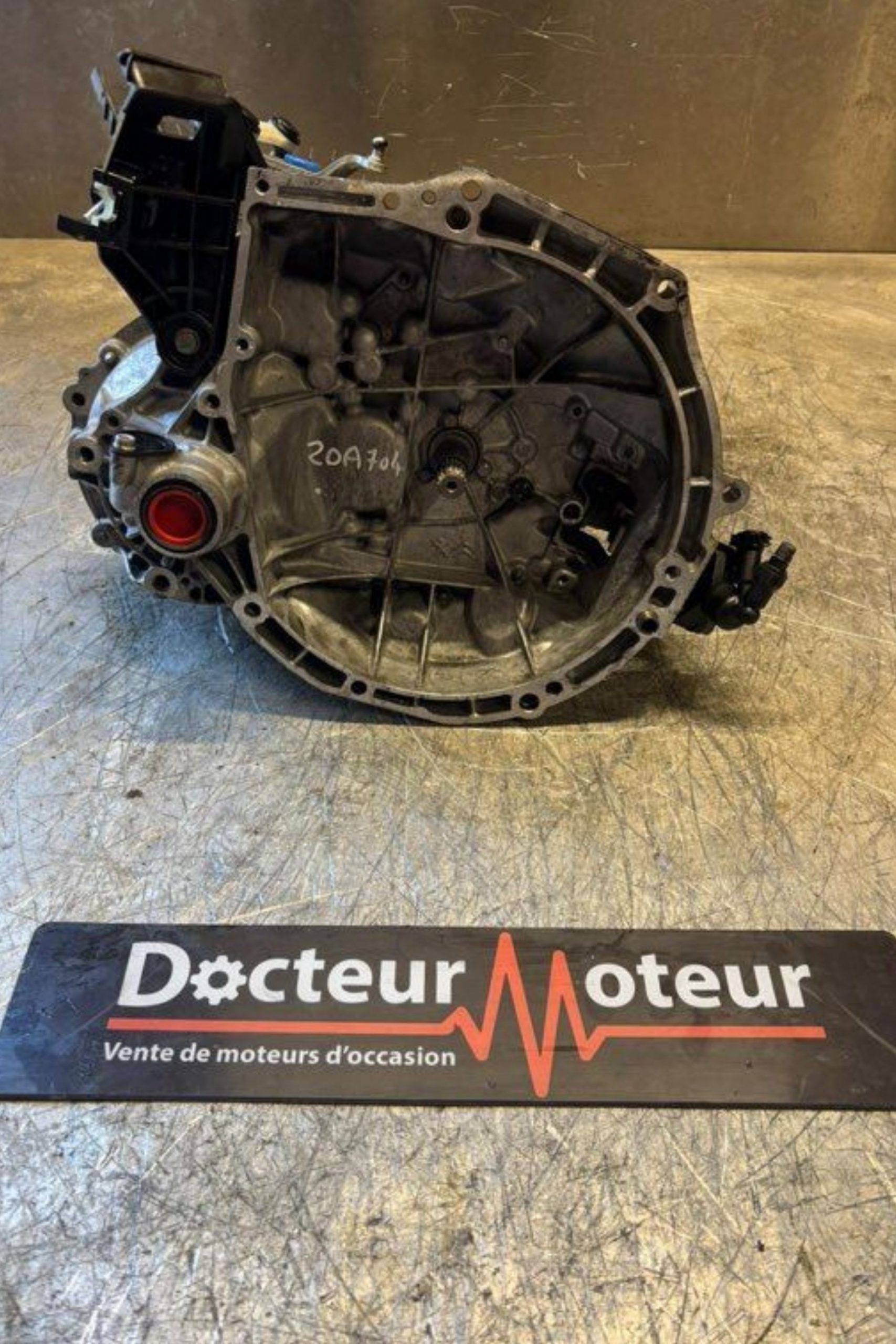 Boite de vitesses peugeot citroen 20A704 208 C3