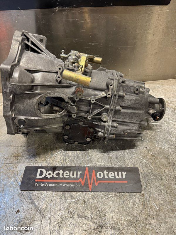 Boite de vitesses IVECO 8869236 6S300 2.8L 6 rapports