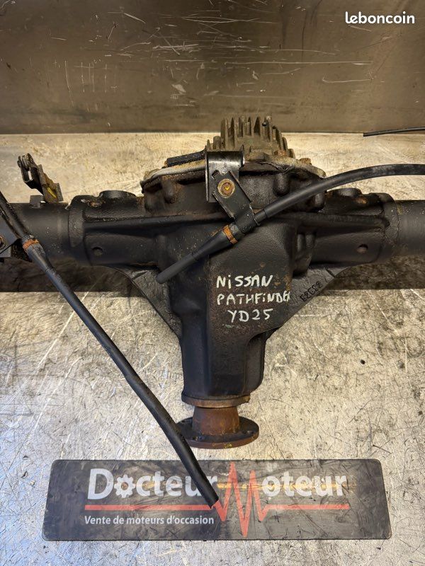Pont arriere Nissan Navara 2007 2.5 – Image 3