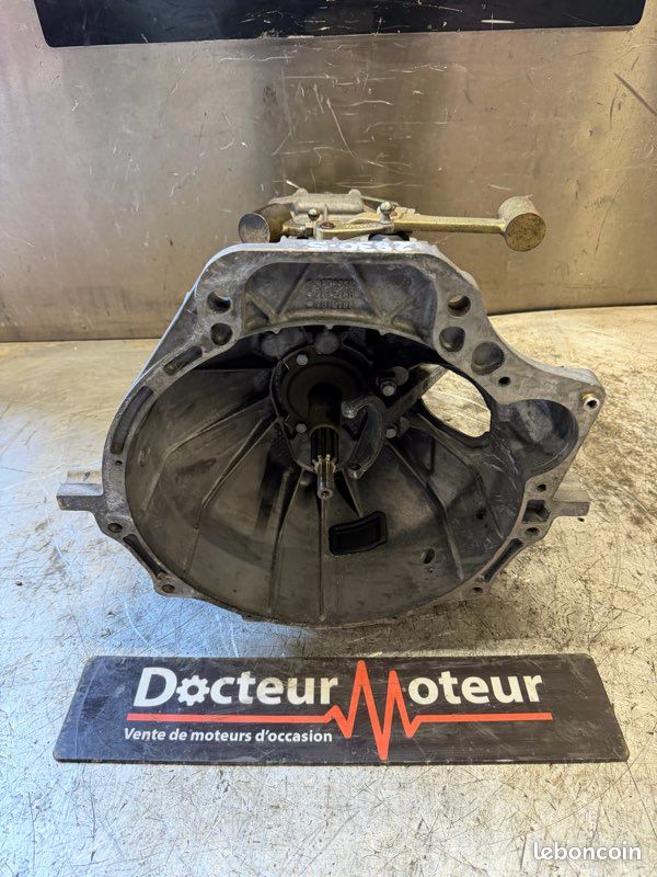 Boite de vitesses IVECO 2.3L 5 vitesses 8870899 – Image 4