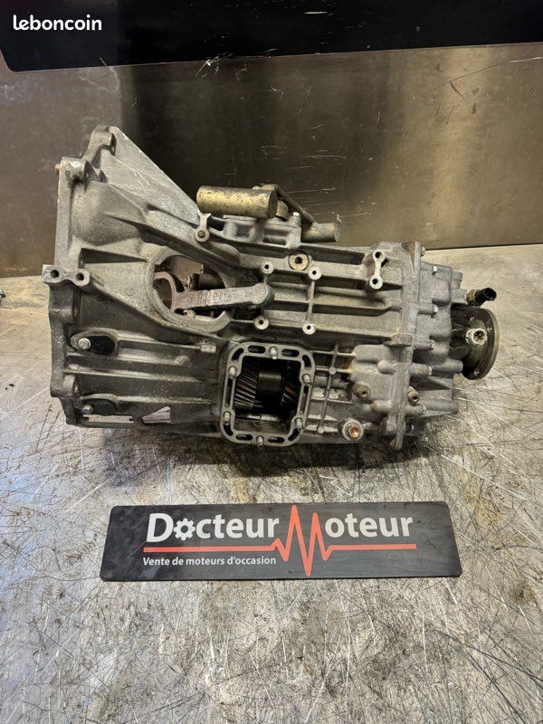 Boîte de vitesses Iveco 2.8L 5S200 8870497 5 vitesses 814043B